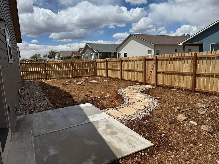 422 Jarrett Ave — Photo 11