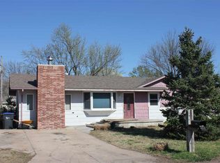200 Estelle Ave, Newton, KS 67114