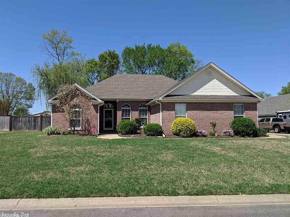 1st image of 219 Billy Davis Dr