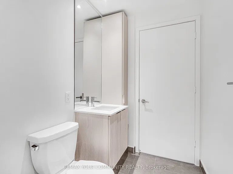 448 Burnhamthorpe Rd W #5509 — Photo 28