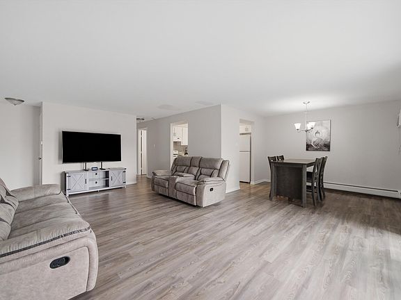 2nd image of 9817 Nottingham Ave APT 304