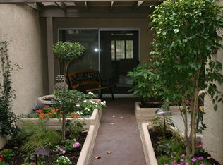 872 Daffodil Dr, Riverside, CA 92507