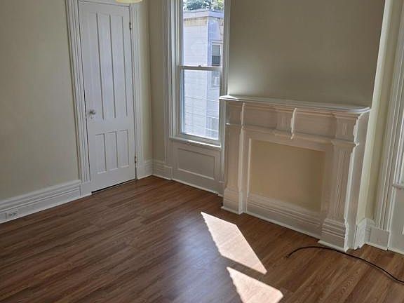 4th image of 69 Saratoga Ave Floor 2
