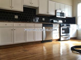 30 Circuit St, Roxbury, MA 02119