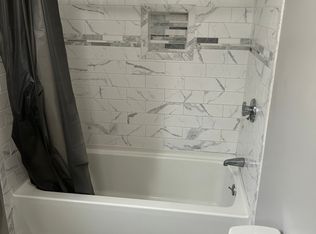 138 Avon St #2, Lowell, MA 01854