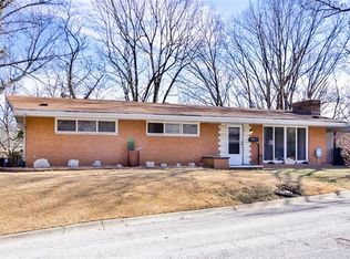 107 Hodge Ct, Alton, IL