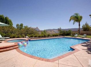 960 Westranch Pl, Simi Valley, CA 93065