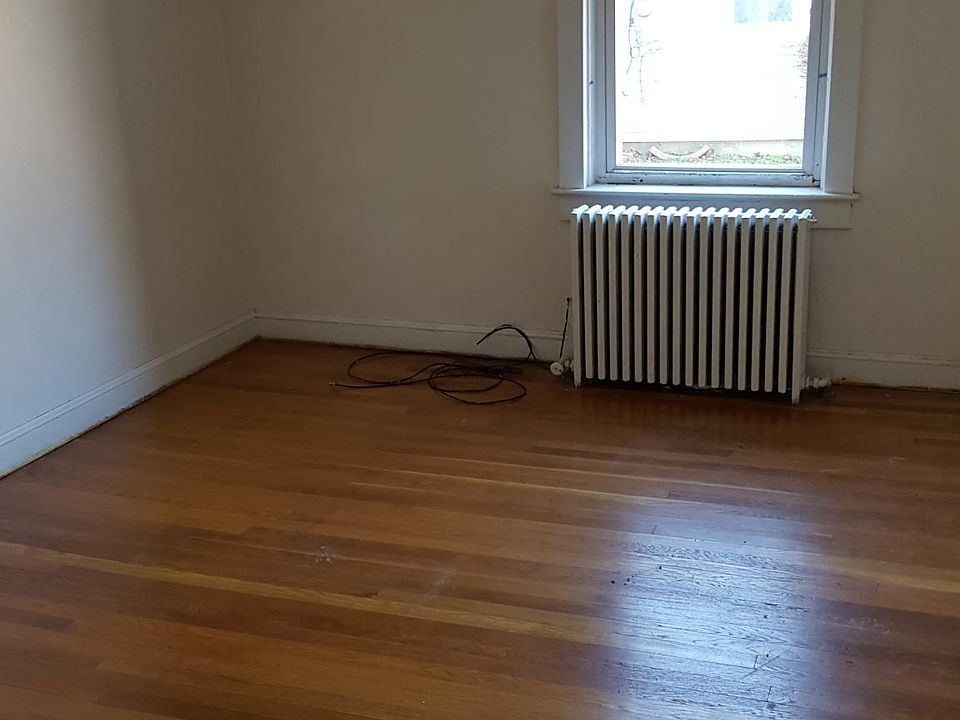 201 Broad St Elmer NJ Zillow