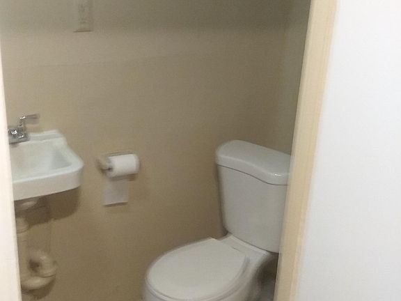 5th image of 329 57th St APT Bsmt