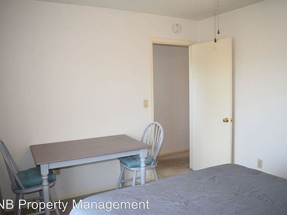 4th image of 204 Peach Leaf Way