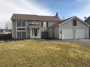 9474 Wickham Dr, Brewerton, NY 13029