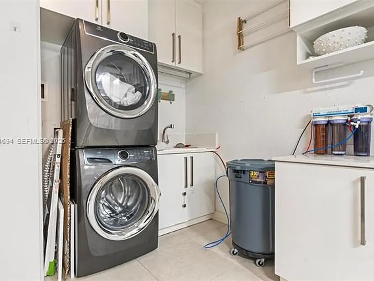 21145 Helmsman Dr #Townhouse N11 — Photo 45