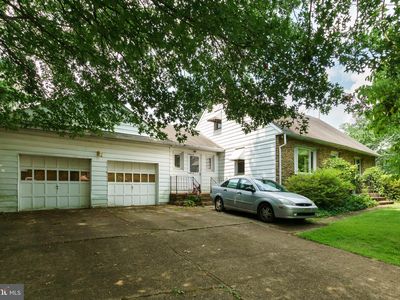 197 Buttonwood Dr, Ewing, NJ, 08638