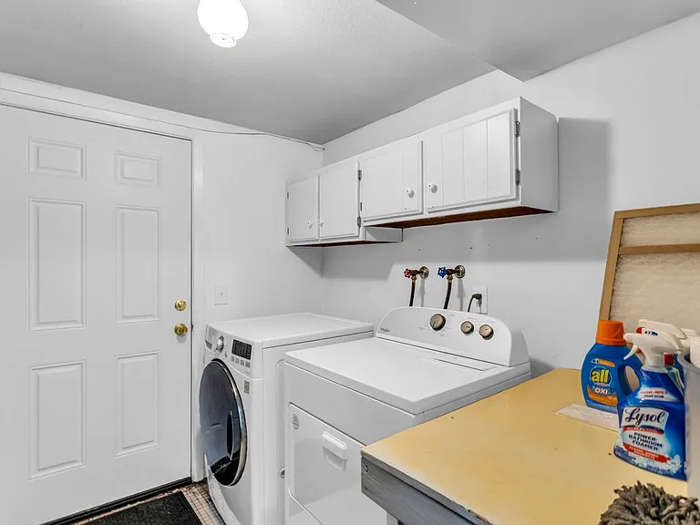 2035 Lucky John Dr — Photo 17