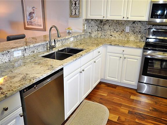2nd image of 4640 Turnberry Lake Dr Unit 204