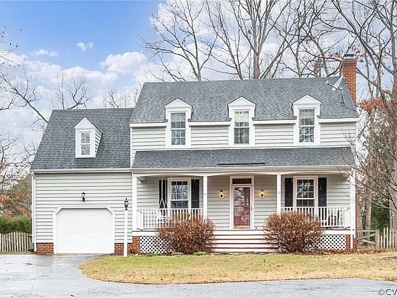 4th image of 9716 Dove Hollow Ln