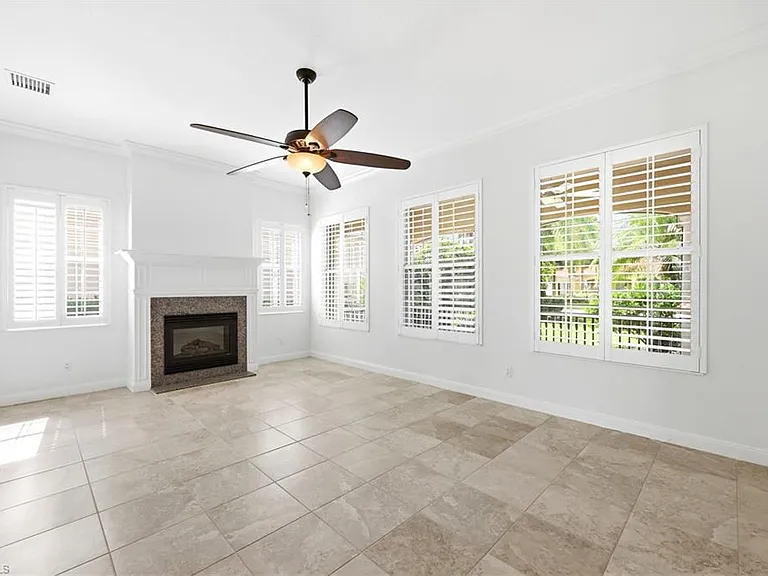 7681 Sicilia Ct — Photo 6
