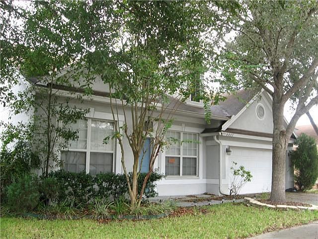 1st image of 8822 Cypress Hammock Dr