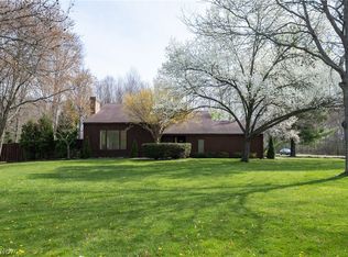 4650 Logan Gate Rd, Youngstown, OH 44505