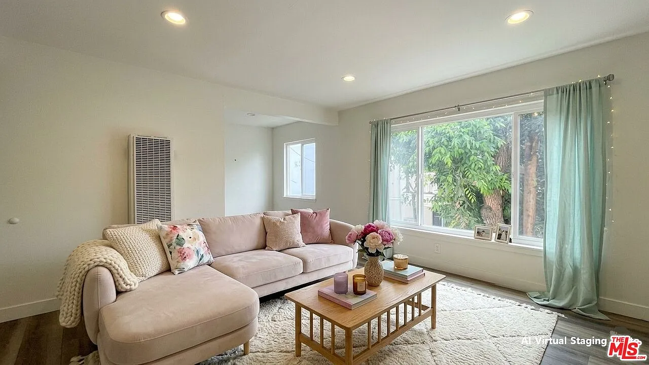 1 bed, 1.0 bath, 8895 sqft, $1,850 — Photo 3