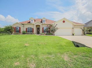 11106 S Country Club Green Dr, Tomball, TX 77375