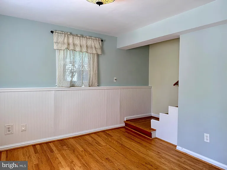 3001 S Grant St — Photo 5