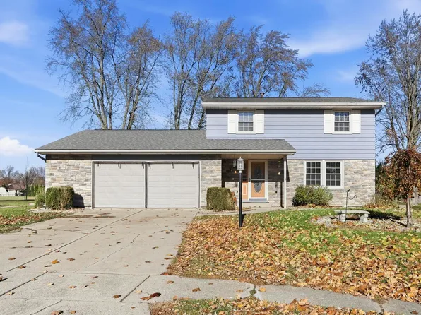 2626 Darwood Grv, New Haven, IN 46774