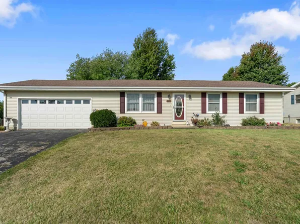 620 S Vermont St, Maquoketa, IA 52060