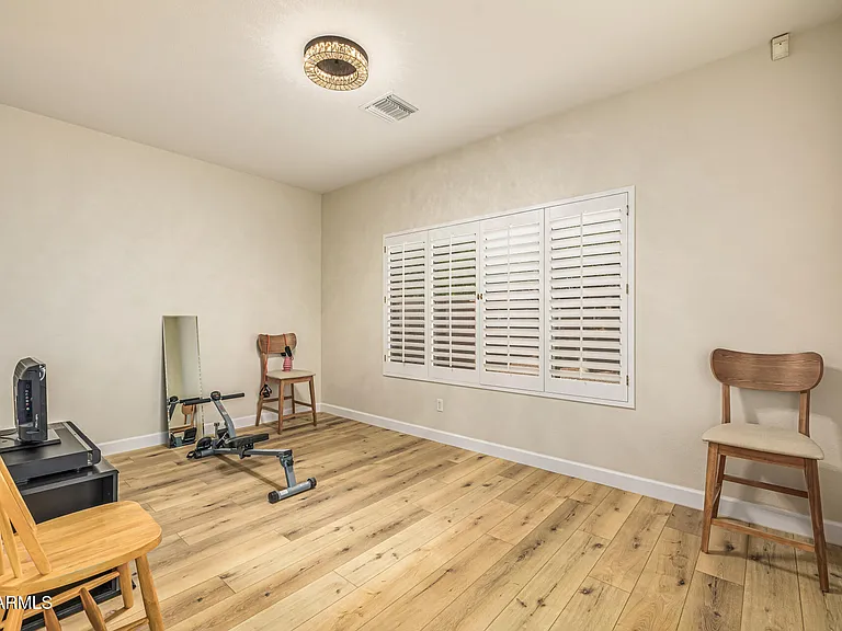 6618 W Honeysuckle Dr — Photo 11
