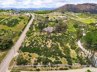38090 Mesa Rd, Temecula, CA 92592