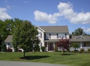 75 Mansfeld Rd, Hellertown, PA 18055