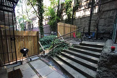 Rented by Natural Habitat Realty