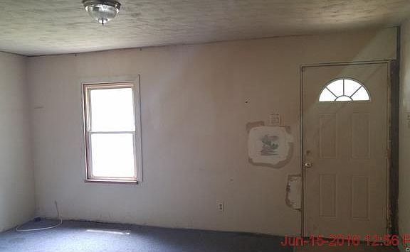 3rd image of 4510 Epperson Ave