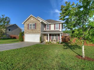 1909 Red Maple Rd, Kingsport, TN 37664
