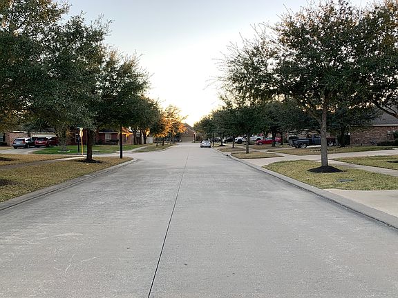 4th image of 20527 Saddleback Chase Ln