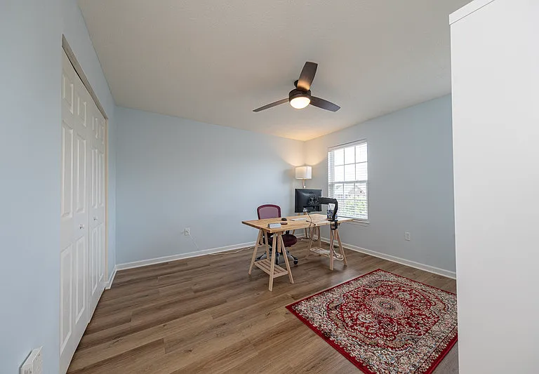 1909 Colonial Dr — Photo 25