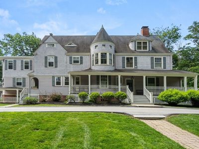 100 Common St APT 3, Belmont, MA, 02478