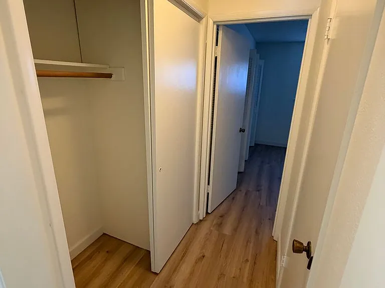 4746 N San Pablo Ave — Photo 12