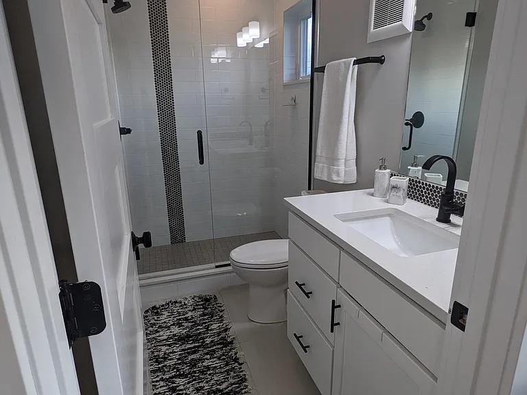 1370 Knox Ct — Photo 9