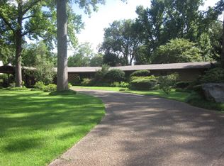1301 Grand Blvd, Greenwood, MS 38930