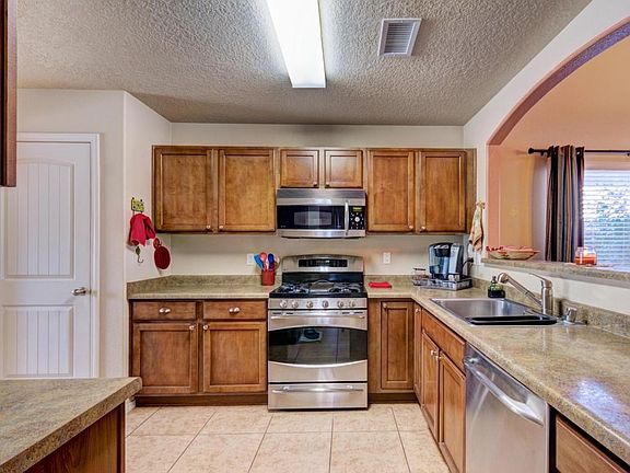 DSC_2548_49_50_51_52