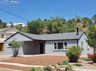 210 Beckers Ln, Manitou Springs, CO 80829