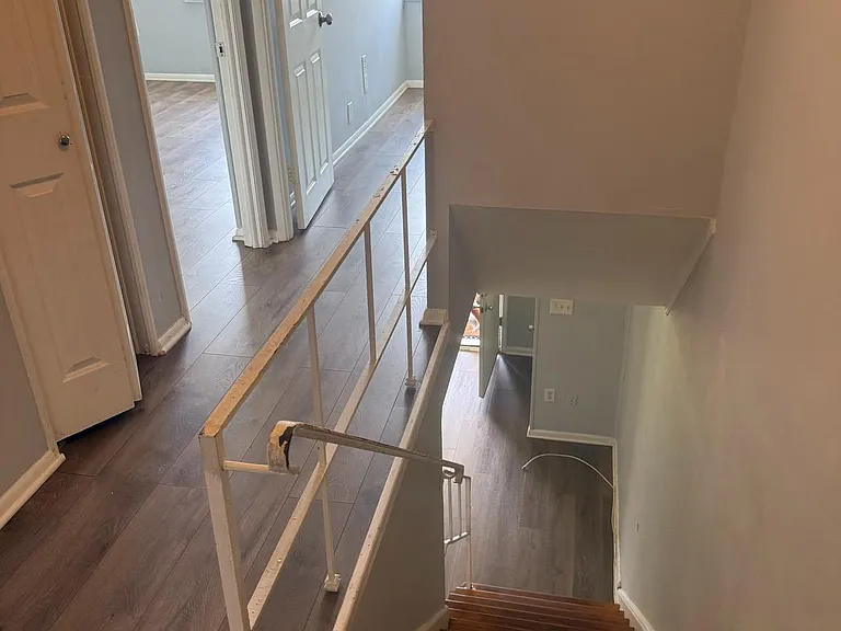 2053 Larkhall Rd — Photo 15