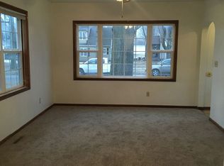 1317 Vine St, Waterloo, IA 50703