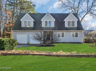 320 Anthony Ave, Toms River, NJ 08753