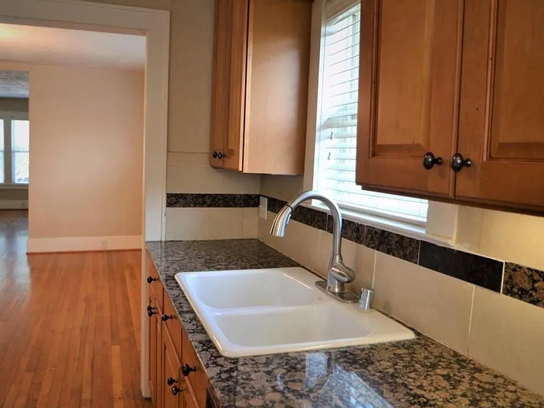 1505 McDuffie St — Photo 12