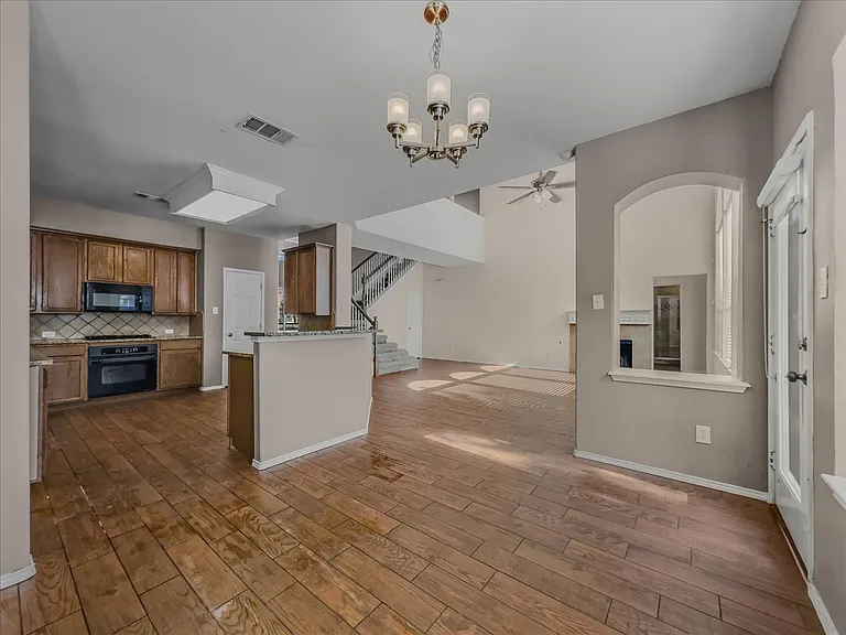 6 Brairwood Ct — Photo 16
