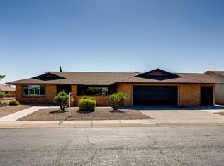 12411 W Flagstone Dr, Sun City West, AZ 85375