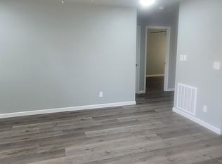 705 W Cambridge Ave APT 101, Fresno, CA 93705