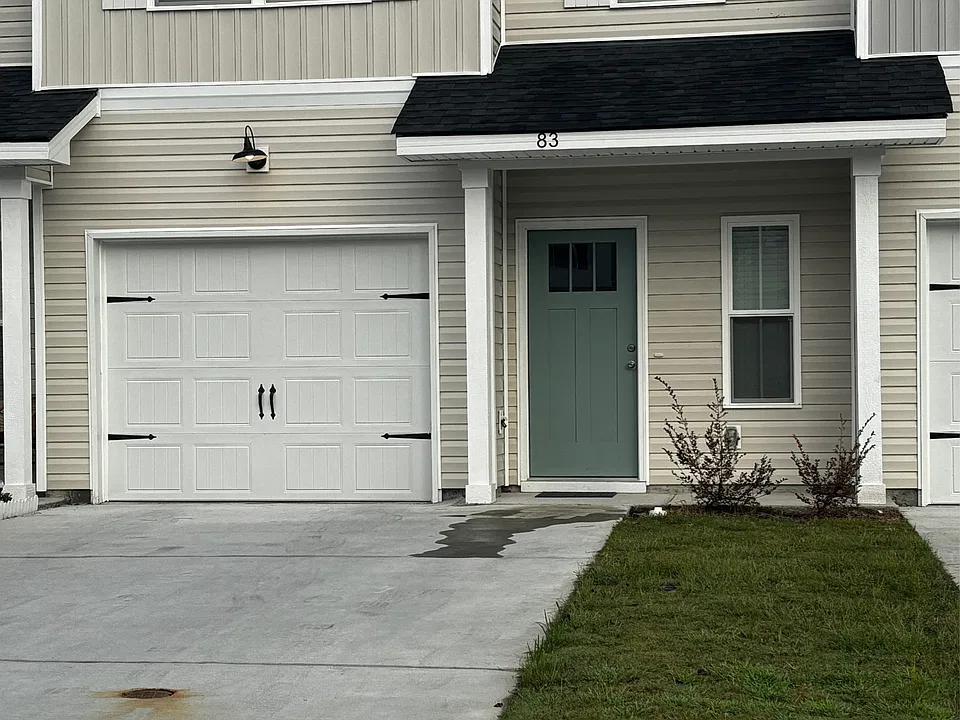 83 Heirloom Rd #1